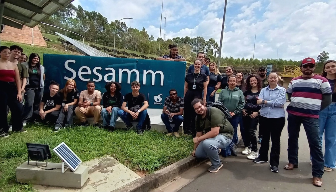 Futuro sustentável em ação: estudantes visitam a ETE de Mogi Mirim e conhecem cada etapa do tratamento
